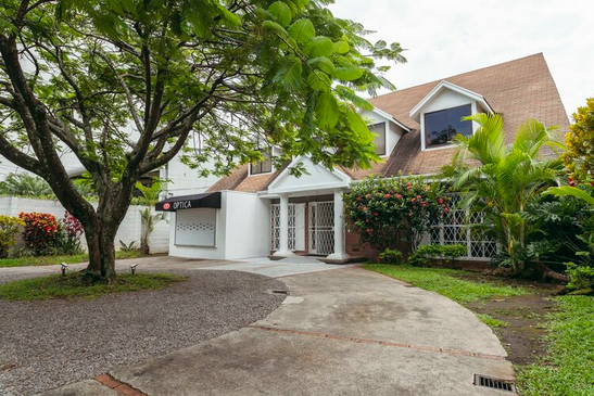 Slider image (3) Smile Studio Costa Rica